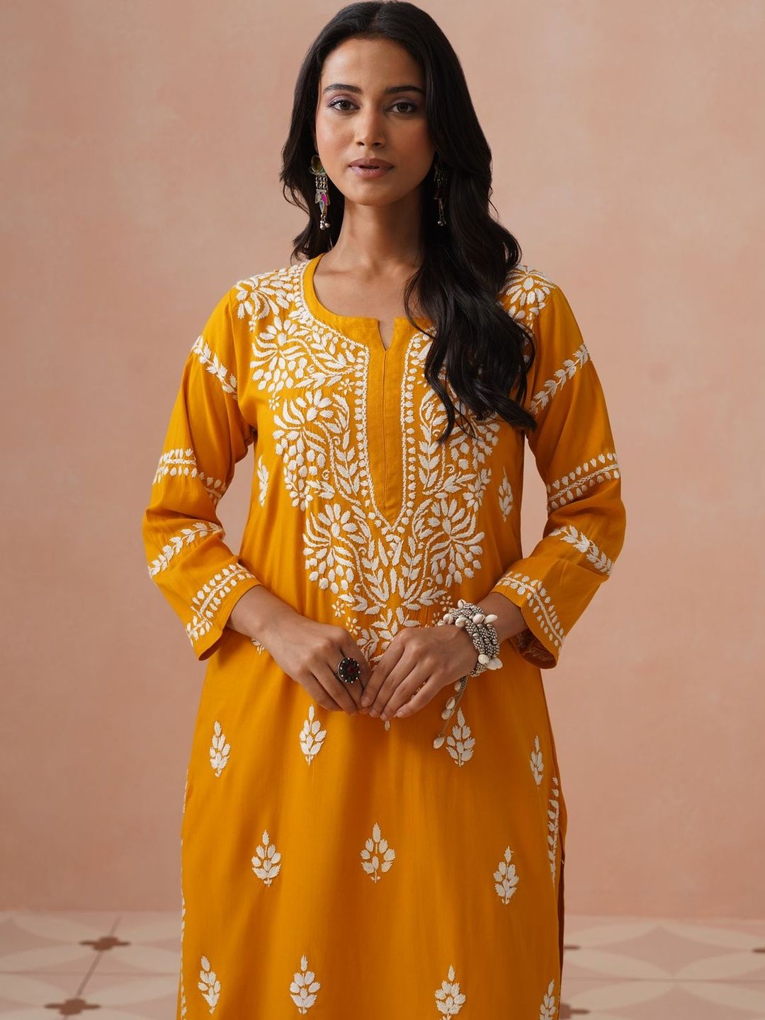 Rumah Wanita Chikankari Motif Etnik Bersulam Chikankari Cetakan Indie Kurta