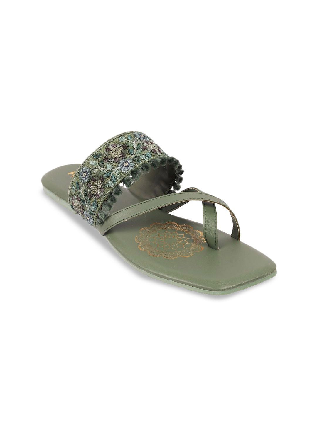 Metro Women Embroidered One Toe Flats