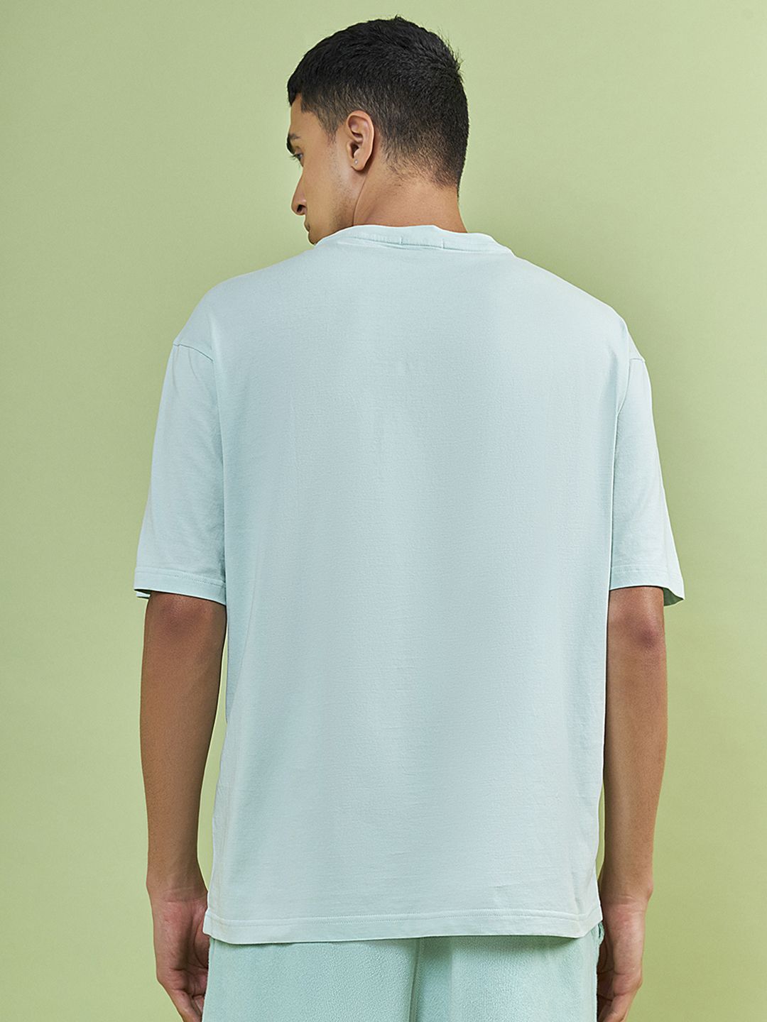 Bewakoof Men Typography Printed Round Neck Pure Cotton Oversized T-Shirt