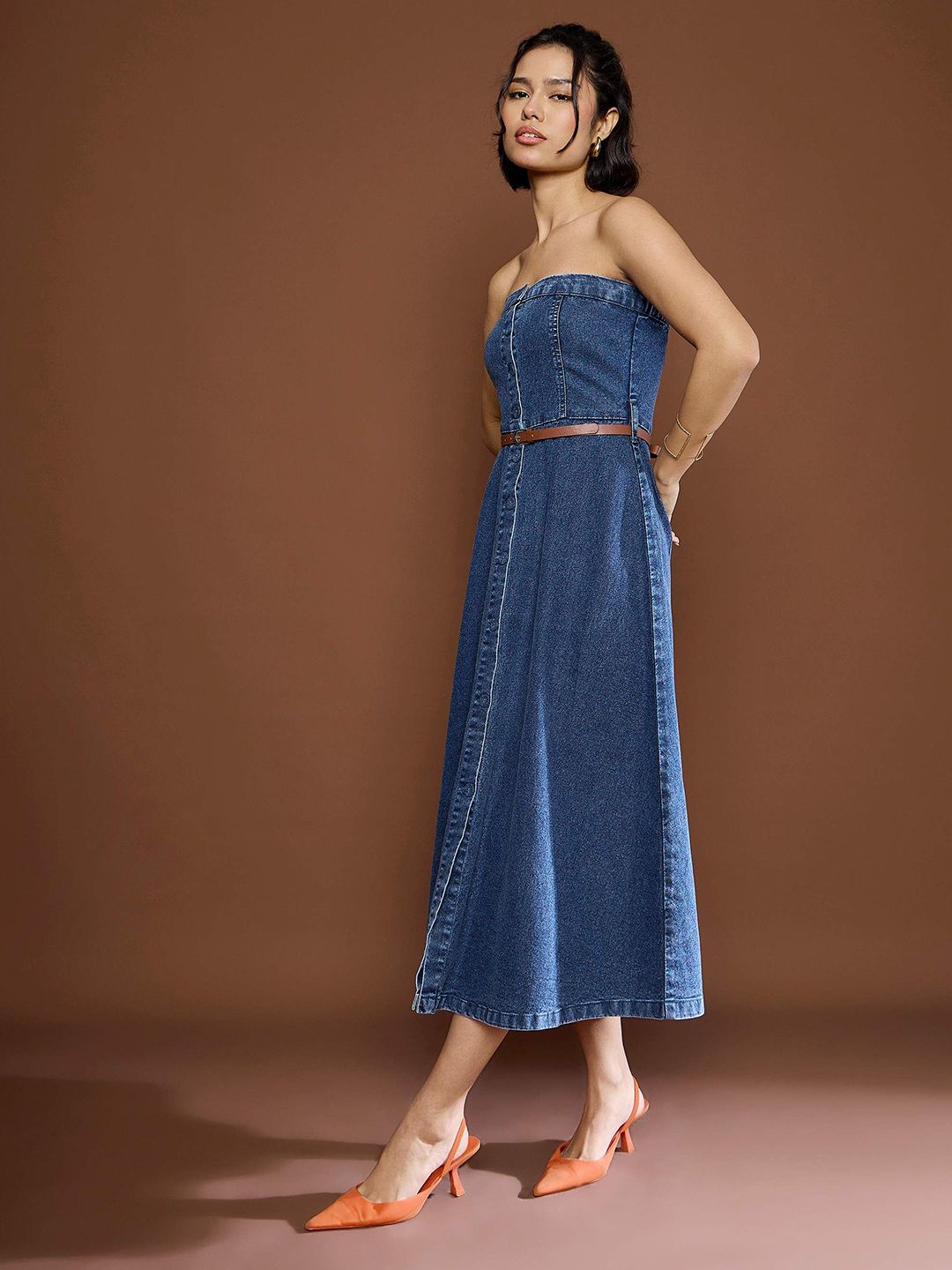 Sassafras Wanita Denim Denim Bandeau Midi Dress