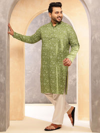 SOJANYA PLUS Floral Printed Mandarin Collar Straight Kurta