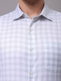 The Indian Garage Co. X Luxe Men Slim Fit Multi Stripes Opaque Striped Formal Shirt