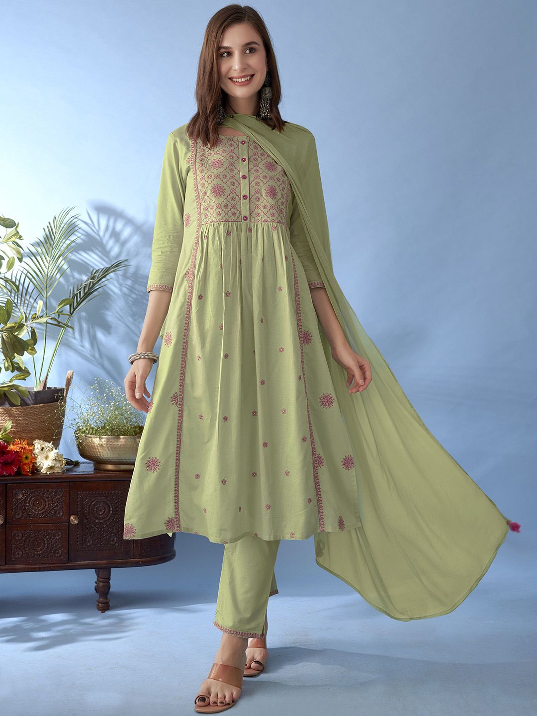 Anouk Floral Embroidered Thread Work Pure Cotton Anarkali Kurta With Trousers & Dupatta