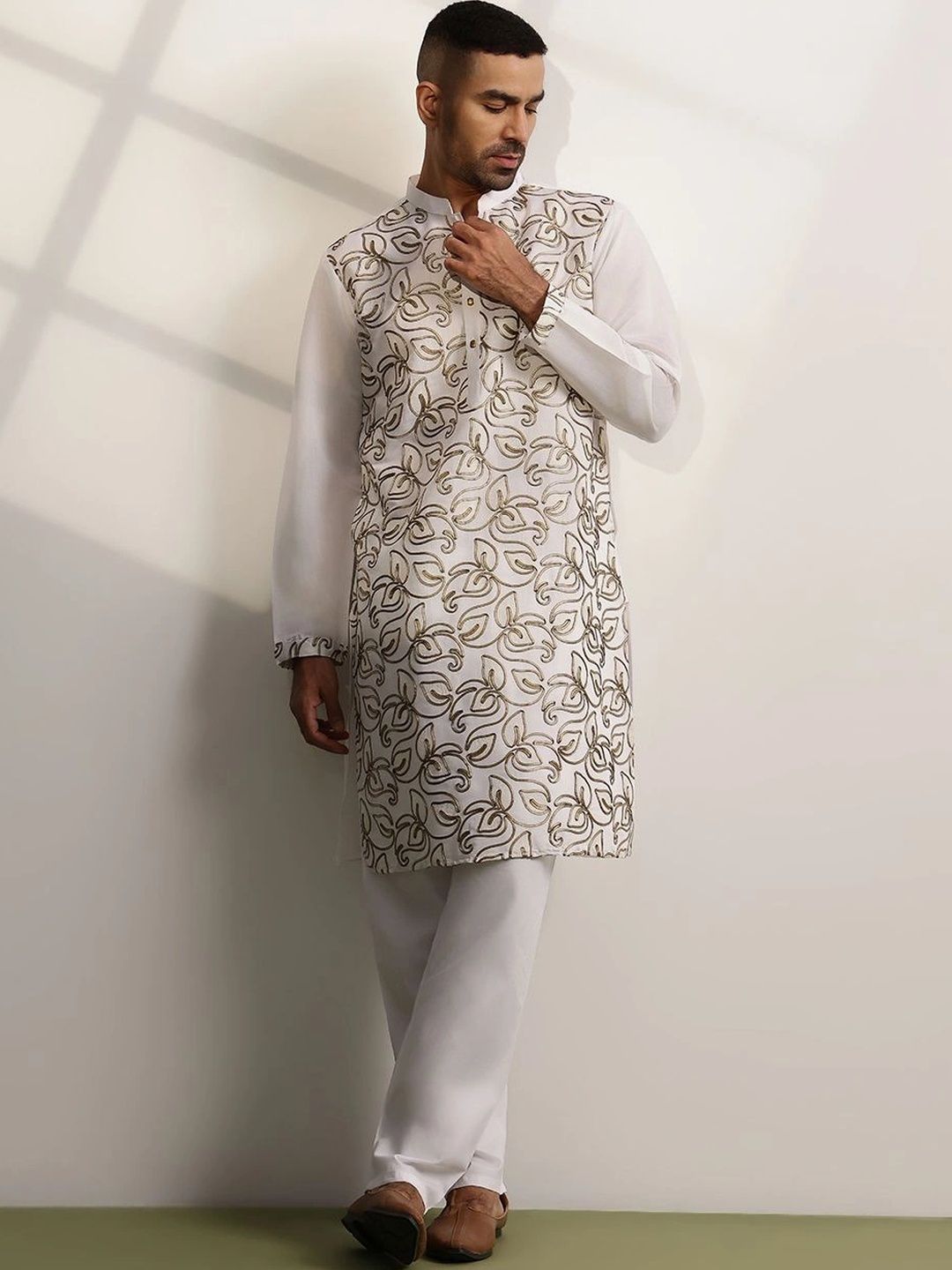 Anouk Men Ethnic Motifs Embroidered Regular Thread Work Kurta with Pyjamas