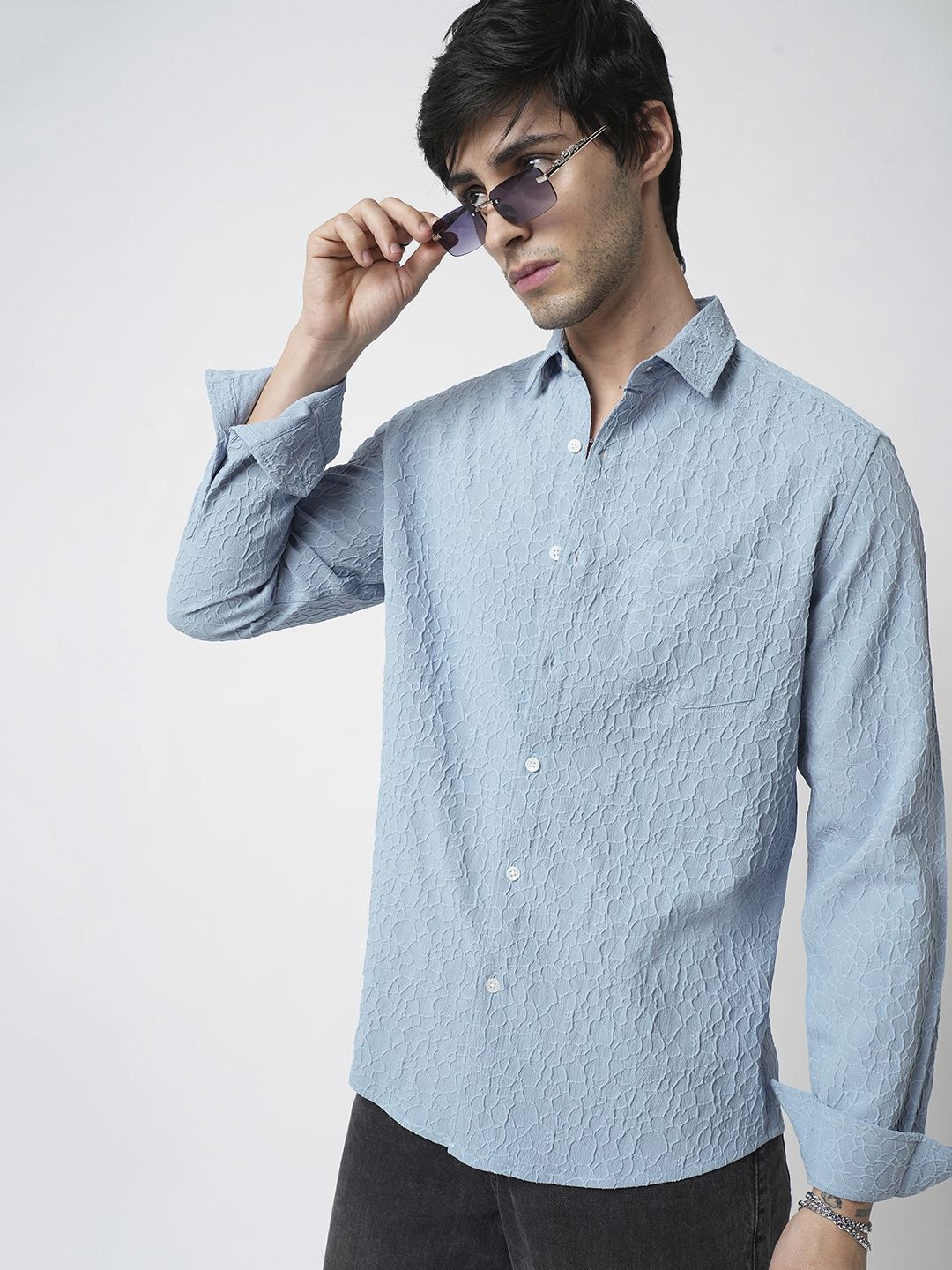 VASTRADO Men Classic Spread Collar Solid Slim Fit Casual Shirt