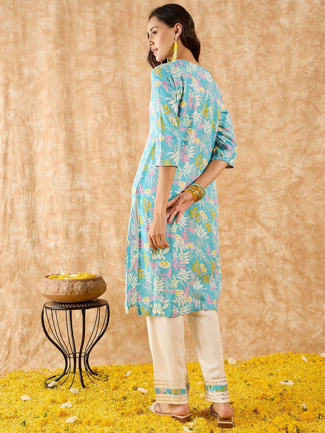 Indo Era Floral Printed Straight Kurta with Trousers