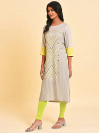 W Geometric Printed Regular Kurta With Leggings