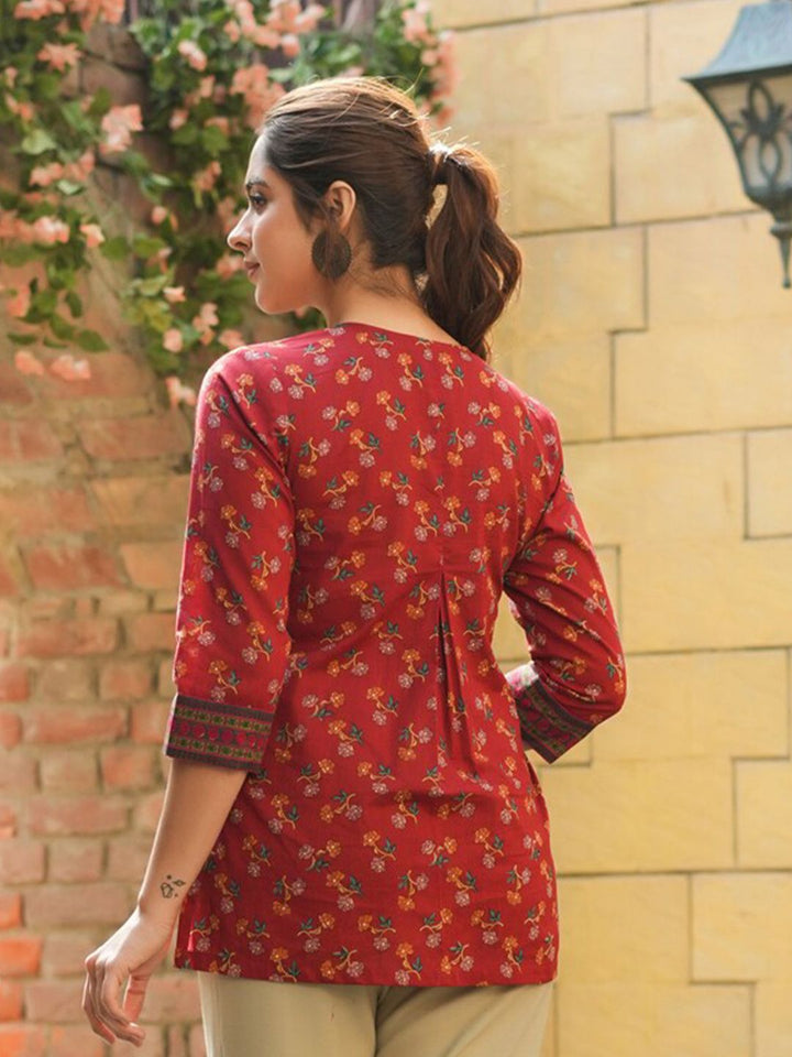 Rain & Rainbow Floral Printed Sequinned Pure Cotton Kurti