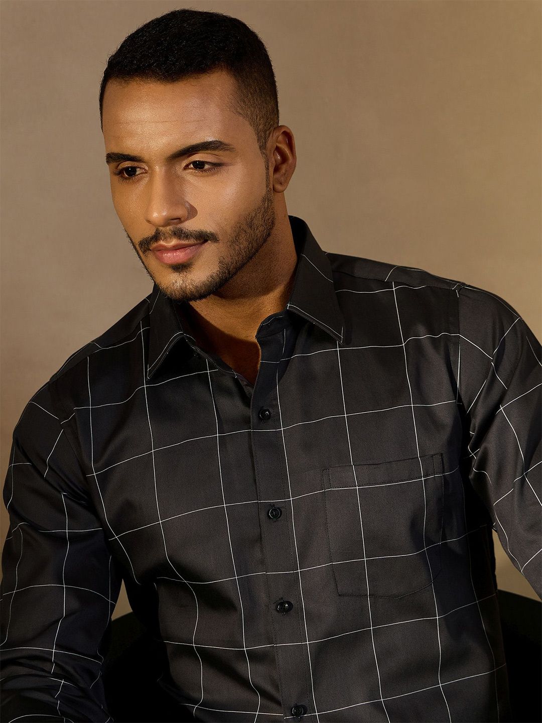 DENNISON Men Windowpane Checked Spread Collar Smart Formal Shirt