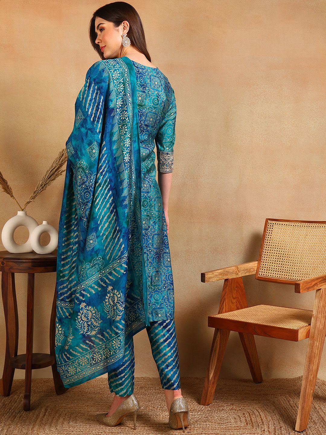 KALINI Ethnic Motifs Printed Thread Work Straight Kurta With Trouser & Dupatta
