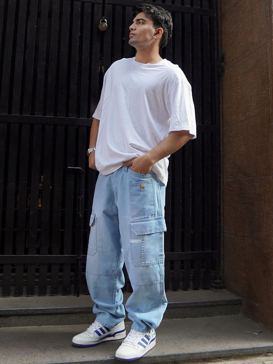 Powerlook Men Clean Look Boyfriend Fit Light Fade Cotton Denim Baggy Fit Cargo Jeans