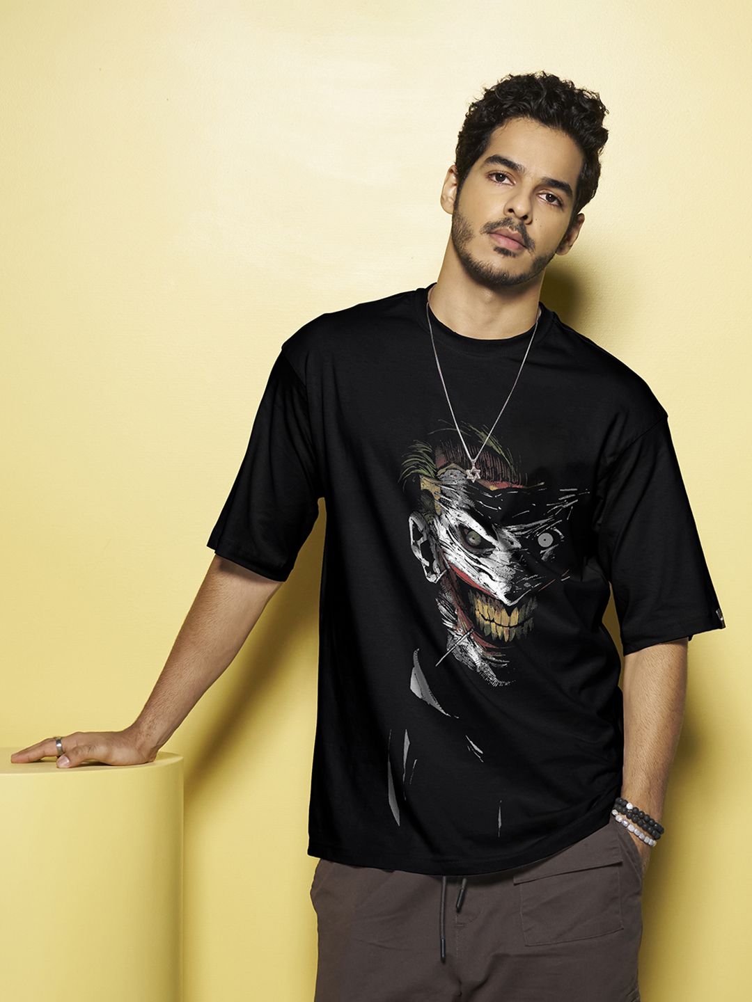 Bewakoof Black DC Comics Graphic Printed Pure Cotton Oversized T-shirt