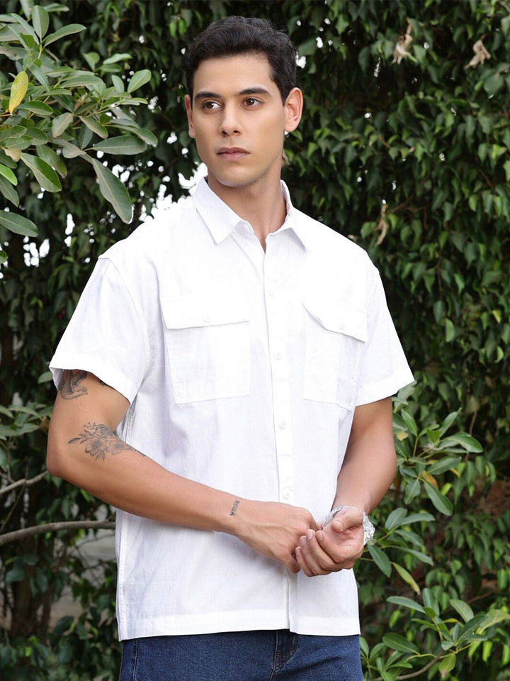 Thomas Scott Smart Boxy Short Sleeves Spread Collar Cotton Opaque Casual Shirt