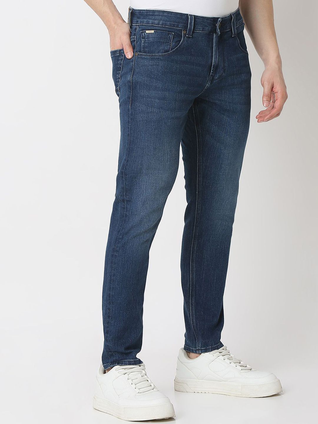 SPYKAR Men Mid-Rise Slim Fit Light Fade Jeans