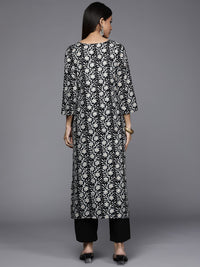 Varanga Women Black & Grey Floral Printed Zardozi Kurta