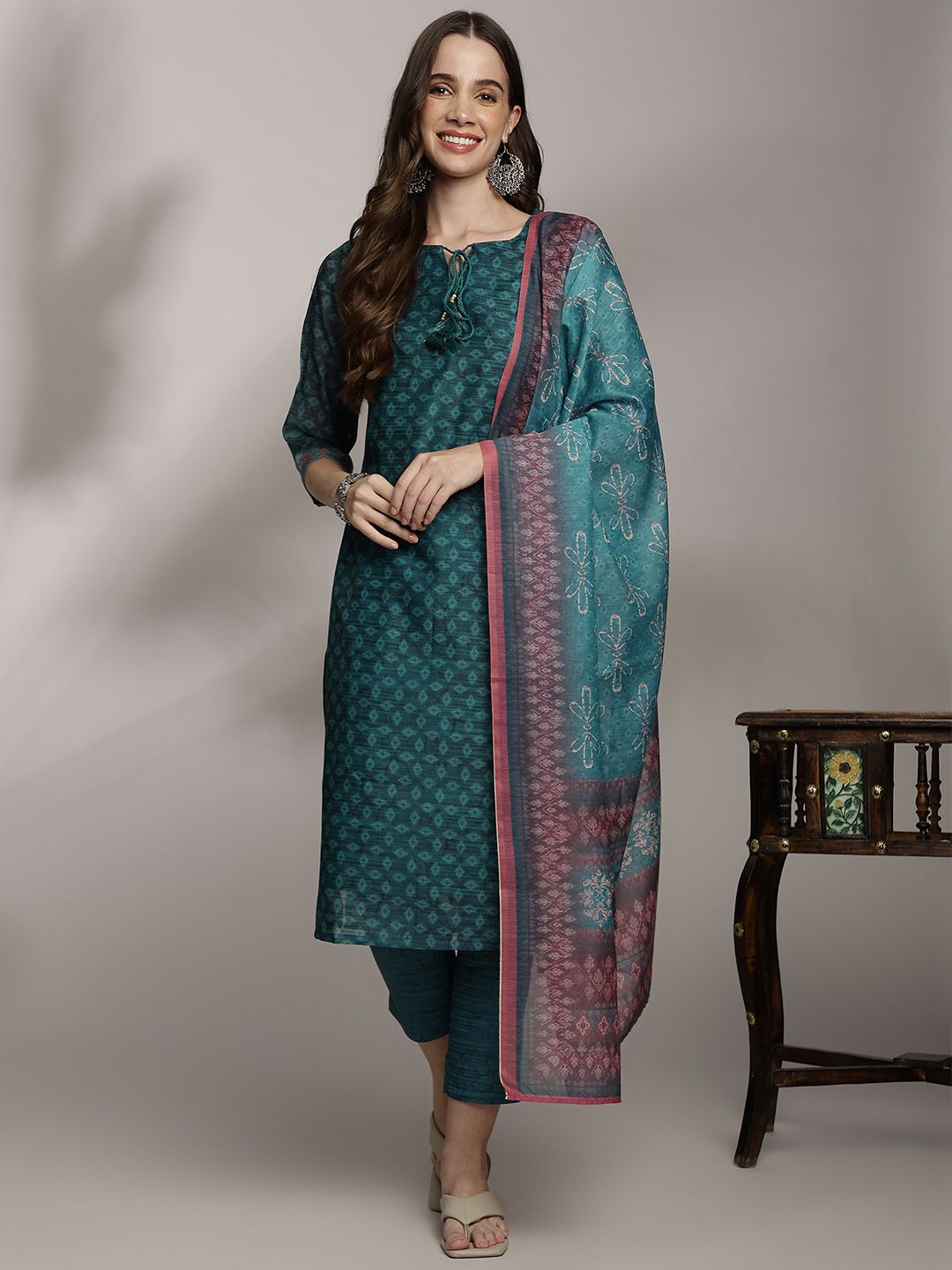 Anouk Women Printed Kurta with Trousers & Dupatta