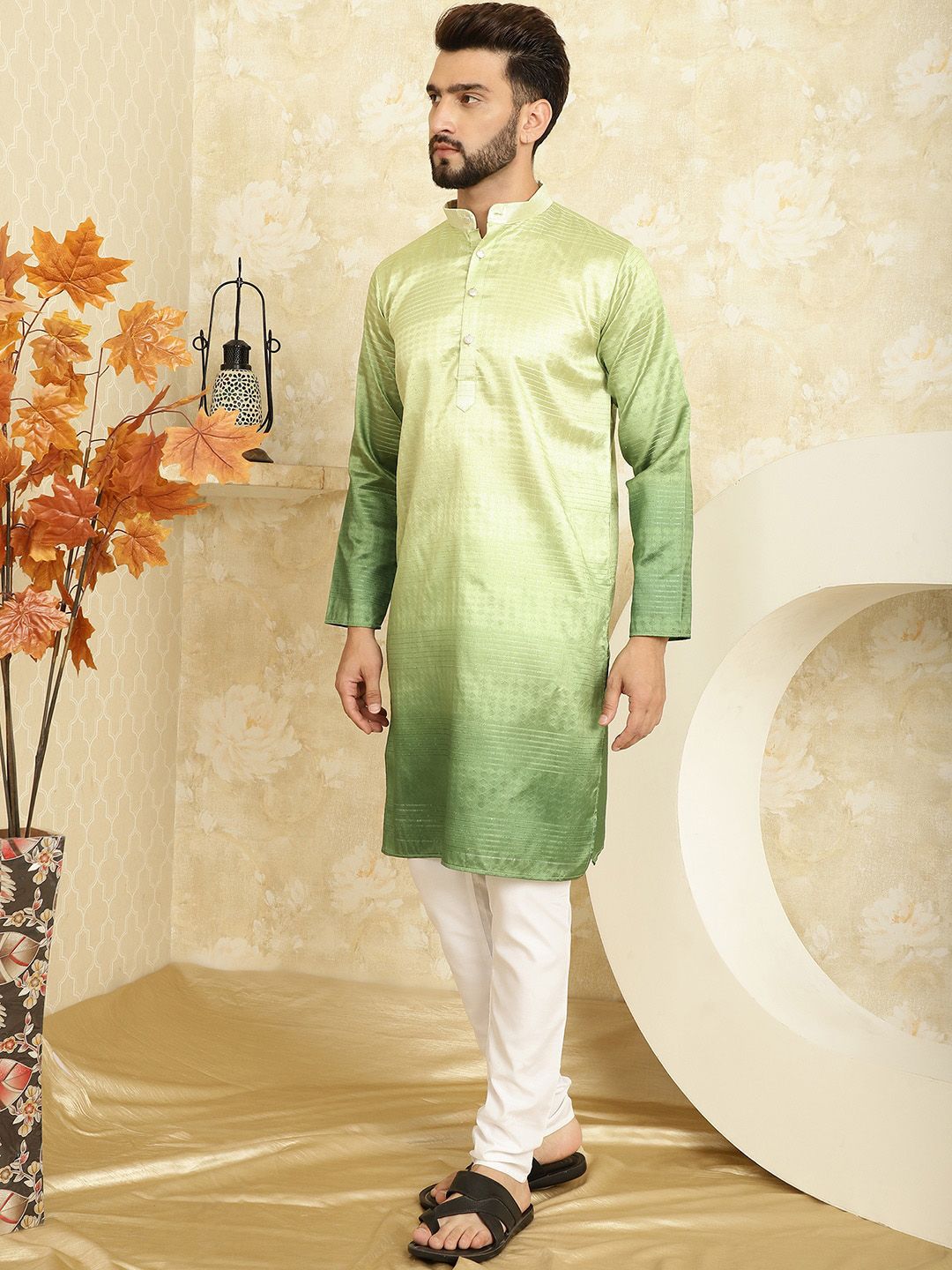 SOJANYA Striped Regular Sequined Jacquard Kurta With Churidar