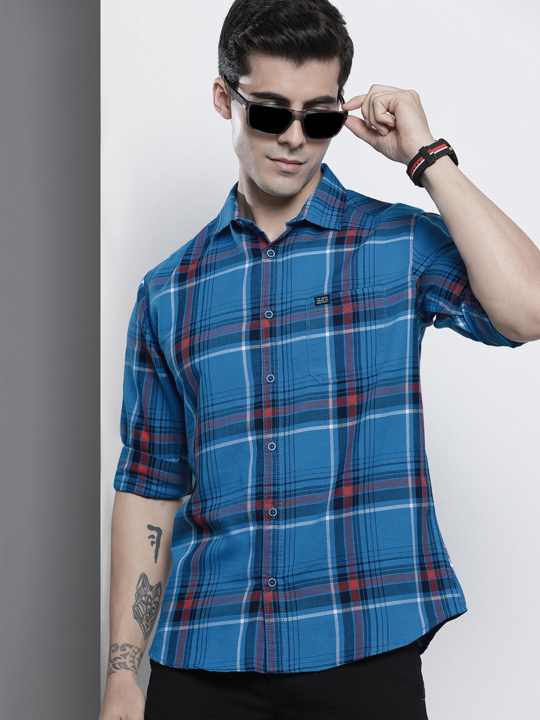 The Indian Garage Co Men Blue Comfort Windowpane Checks Checked Casual Shirt