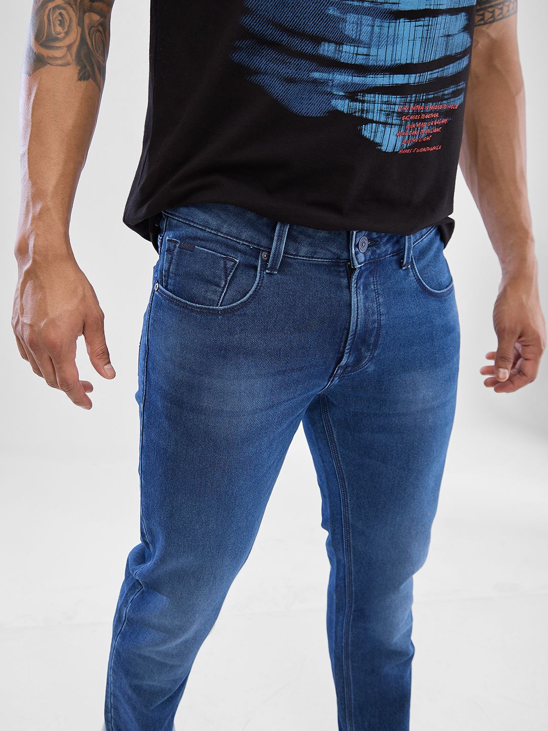 SPYKAR Men Mid-Rise Clean Look Light Fade Stretchable Jeans