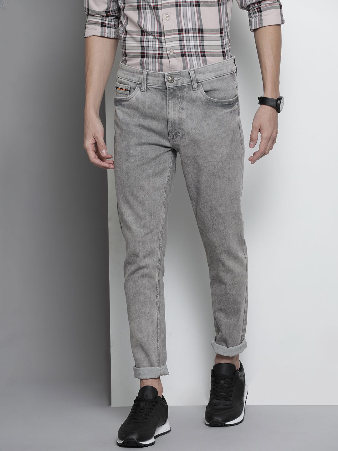 The Indian Garage Co Men Grey Slim Fit Light Fade Stretchable Jeans