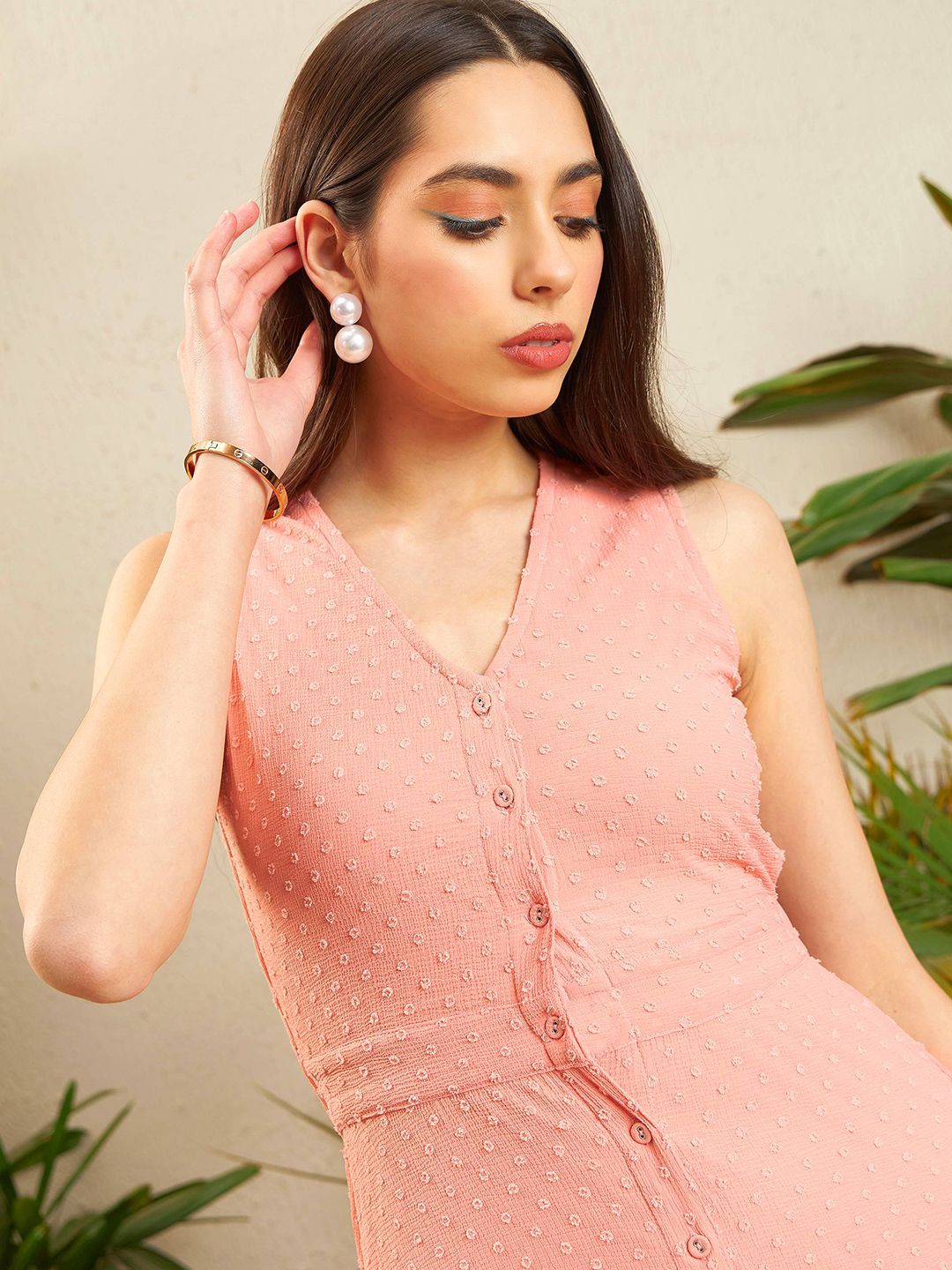 SASSAFRAS Peach-Coloured Self Design Georgette A-Line Midi Dress