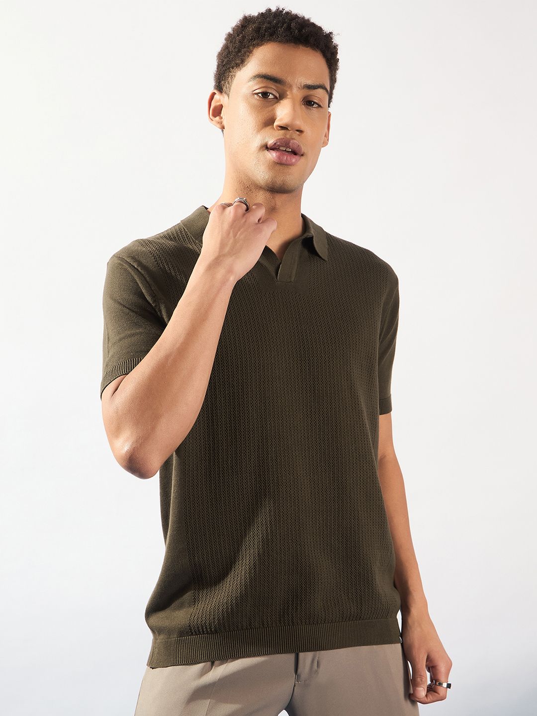 DENNISON Men Textured Polo Collar T-Shirt