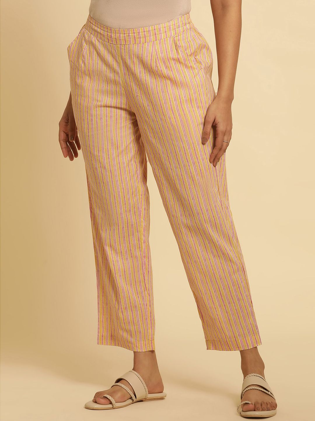 W Women Geometric Printed Straight Fit Pure Cotton Ethnic Trousers