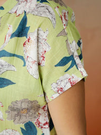 SANSKRUTIHOMES Women Floral Printed Extended Sleeves Pure Cotton Top