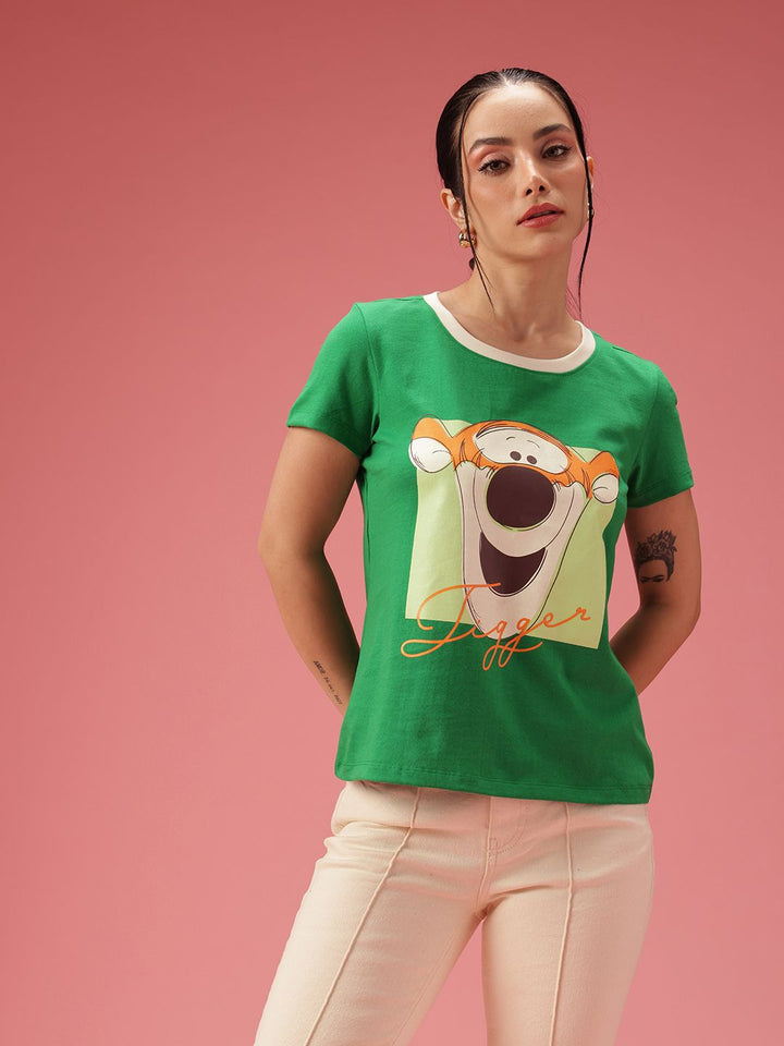 Dressberry Winnie the Pooh dicetak T-Shirt Biasa