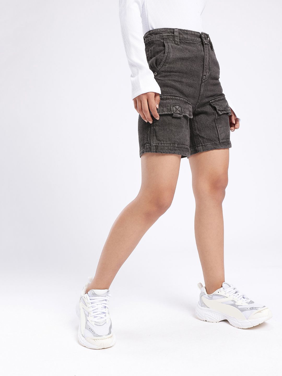 DressBerry Women Urban Vibe High-Rise Denim Cargo Shorts