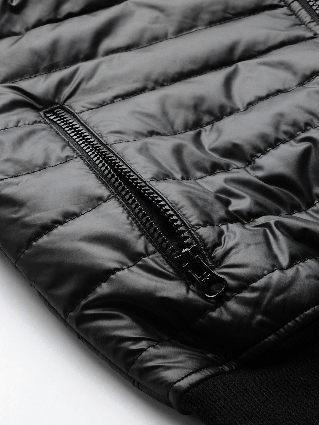 SASSAFRAS Women Black Solid Cropped Puffer Jacket