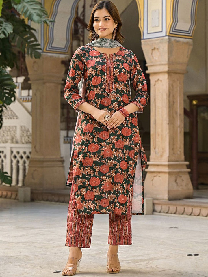 KALINI Women Floral Printed Round Neck Straight Kurta with Trousers & With Dupatta