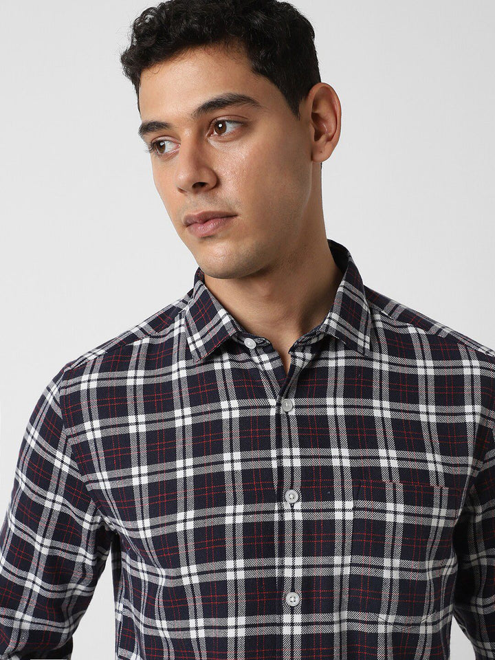 VASTRADO Classic Slim Fit Tartan Checks Opaque Cotton Casual Shirt