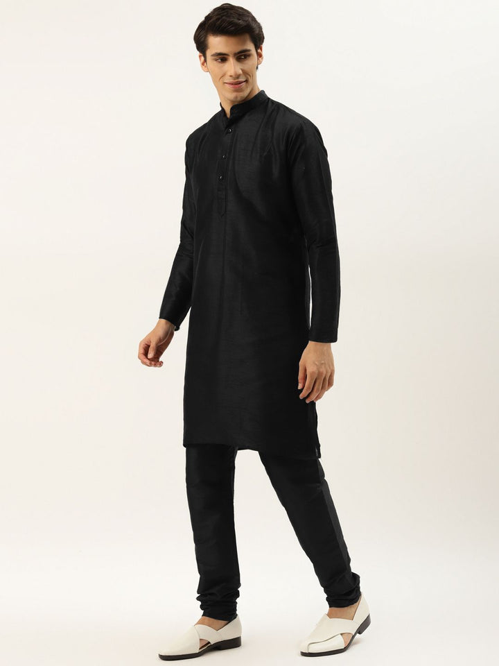 SOJANYA Men Black Ethnic Motifs Thread Work Kurta with Churidar & Nehru Jacket