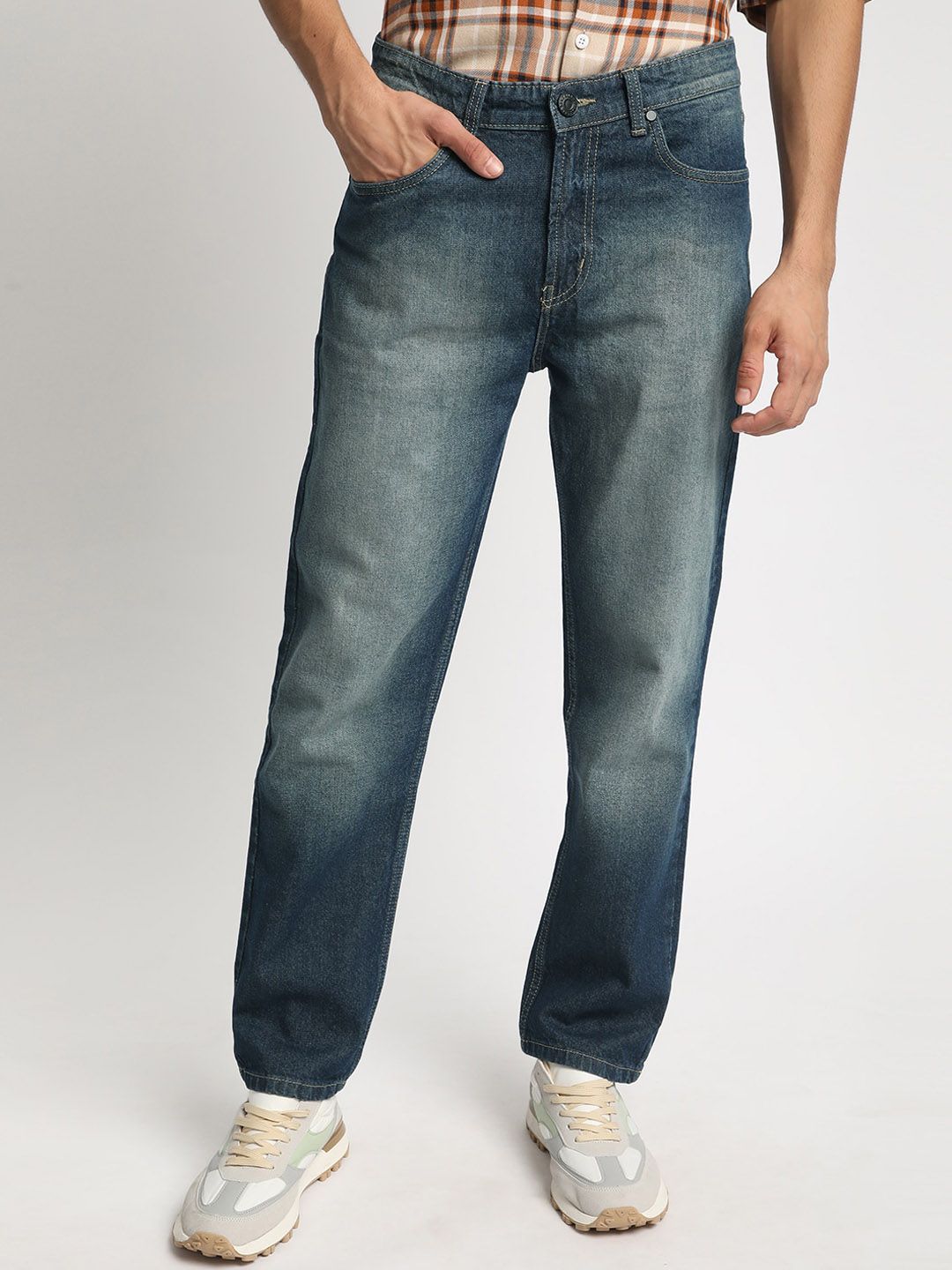 Bene Kleed Men Relaxed Fit Clean Look Tinted Pure Cotton Jeans
