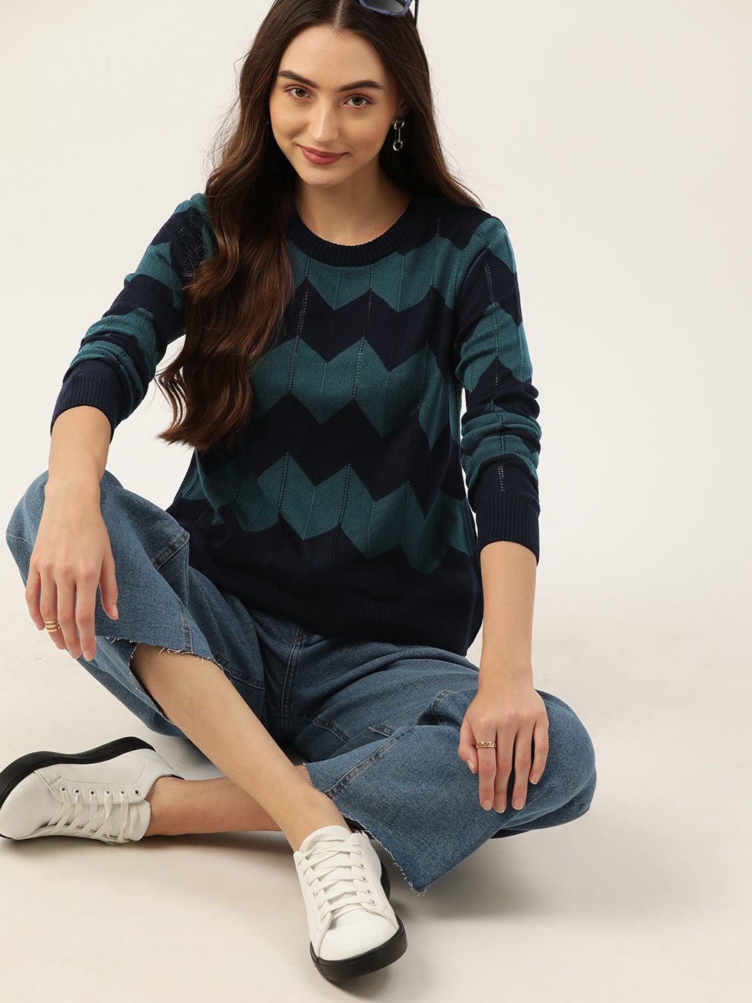 DressBerry Chevron Printed Acrylic Pullover