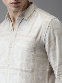 Bene Kleed Men Beige Slim Fit Self Design Casual Shirt