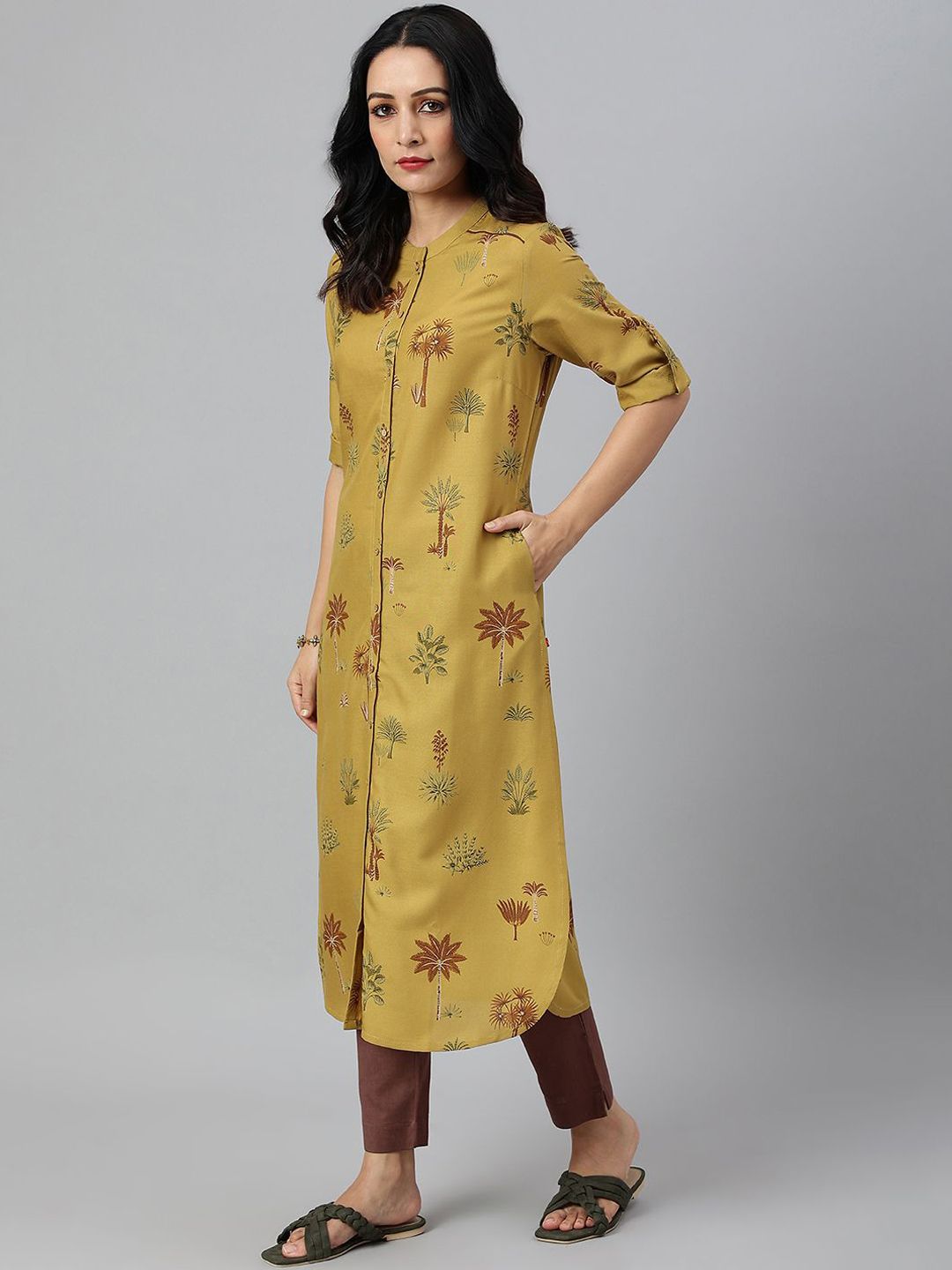 W Floral Printed Mandarin Collar Roll-Up Sleeves Pathani Kurta