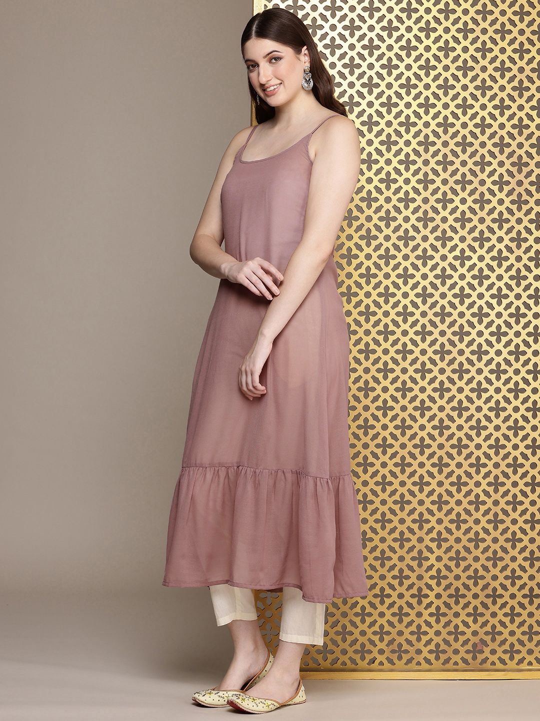 House of Pataudi Shoulder Straps A-Line Jashn Kurta Comes With Printed Jacket
