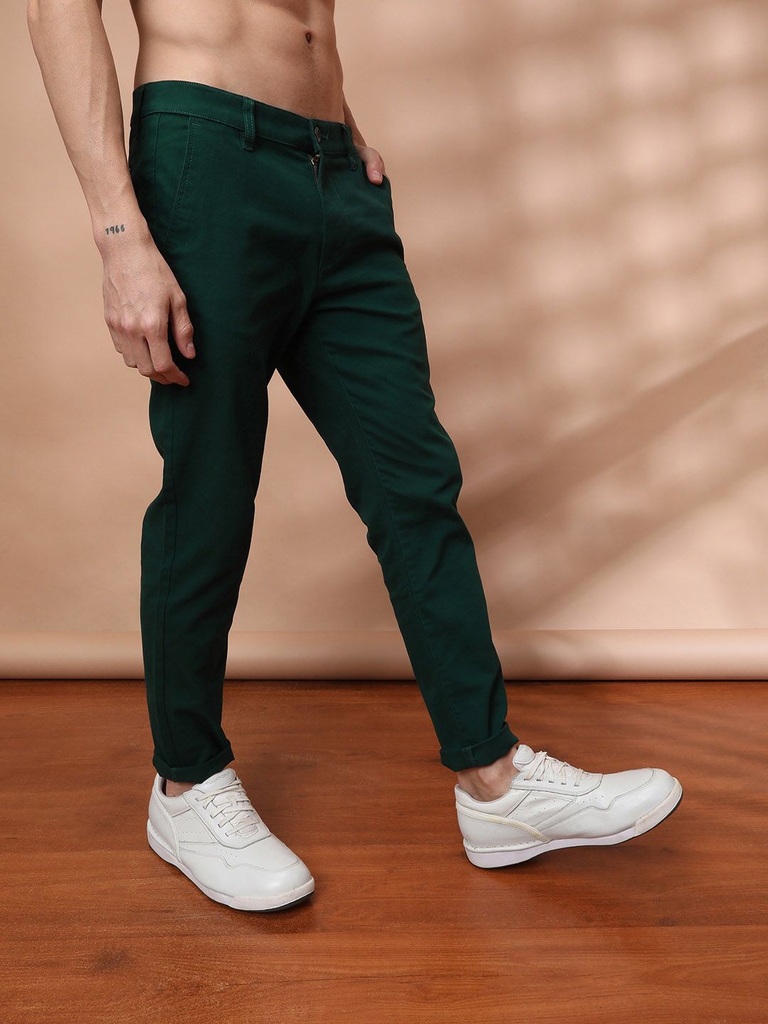 The Indian Garage Co Men Green Slim Fit Chinos Trousers