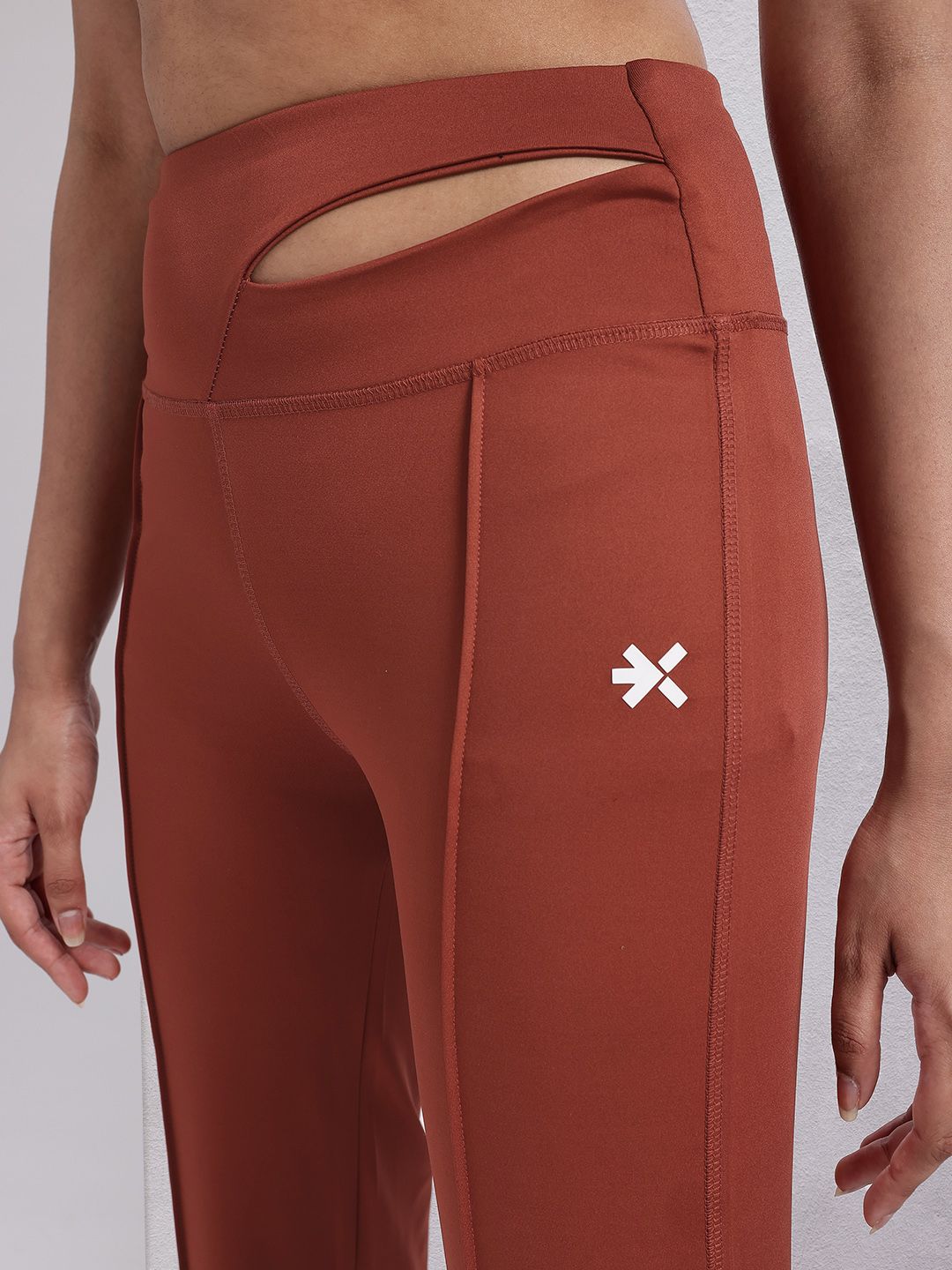 HRX by Hrithik Roshan Women High-Rise Cut-Out Detail Rapid-Dry Flared Training Tights