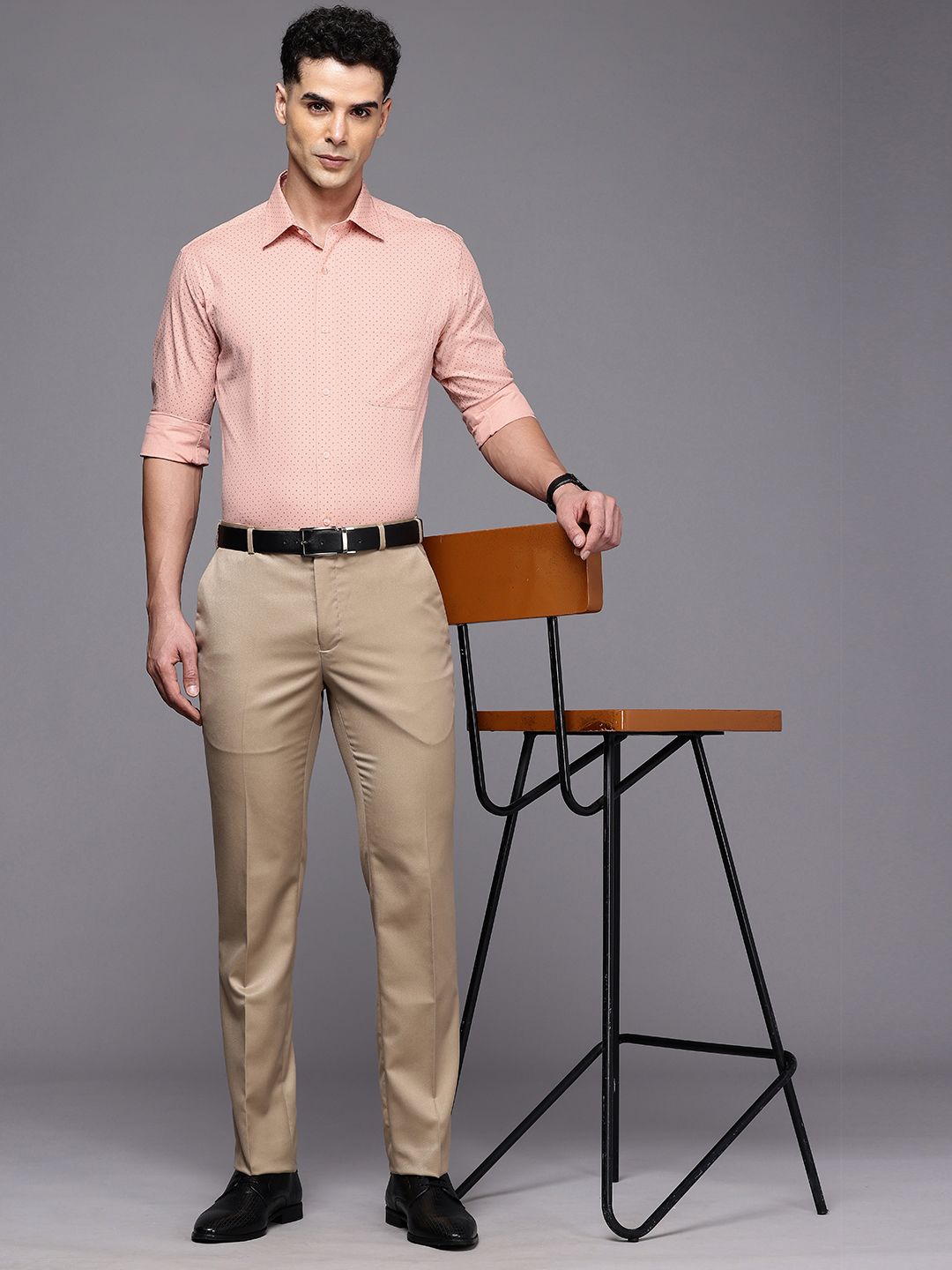 Raymond Slim Fit Geometric Printed Pure Cotton Formal Shirt