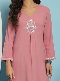 House of Chikankari Women Dark Pink Rayon Chikankari Sulam Set Kurta