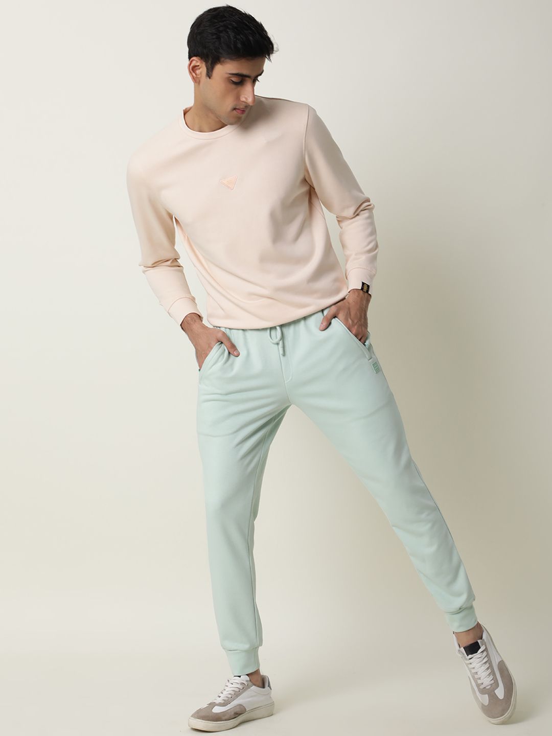 RARE RABBIT Men Arvon Slim Fit Solid Jogger