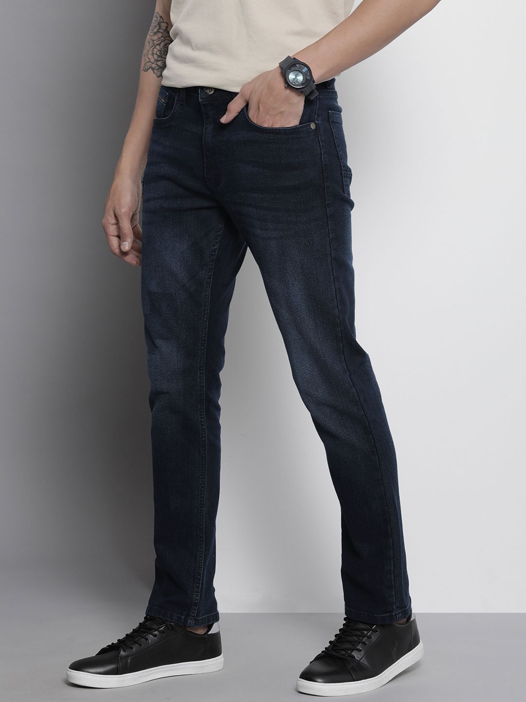 The Indian Garage Co Men Navy Blue Slim Straight Fit Light Fade Stretchable Jeans
