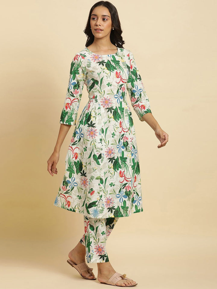 W Floral Printed Regular Pure Cotton Kurta With Trousers