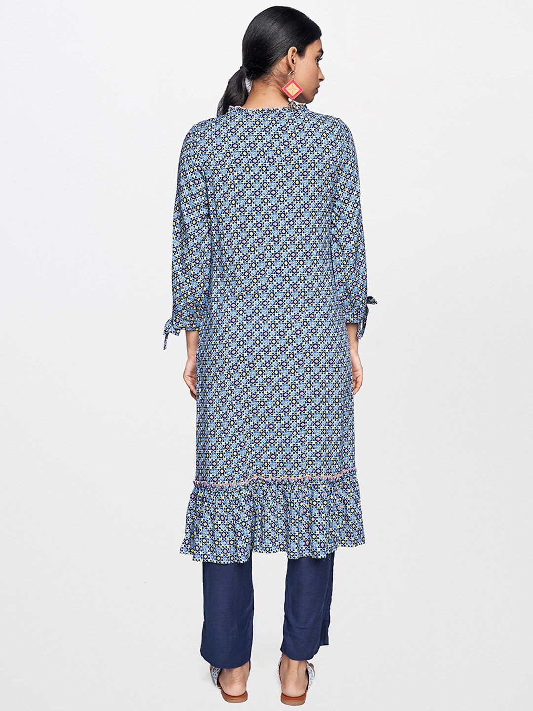 Global Desi Women Blue & Yellow Printed Keyhole Neck Kurta