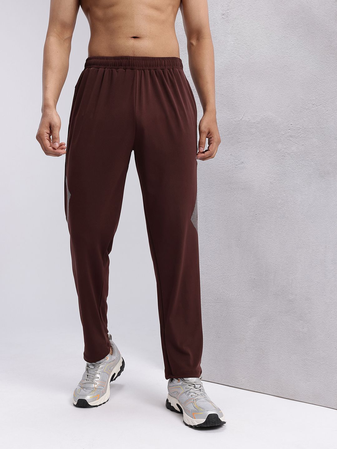 HRX by Hrithik Roshan Men Graphic Printed Rapid-Dry Mid-Rise Training Track Pants