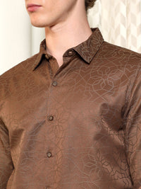 Campus Sutra Men Comfort Fit Geometric Printed Spread Collar Cotton Casual Shirt