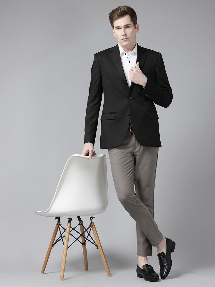 Park Avenue Single-Breasted Semiformal Blazer